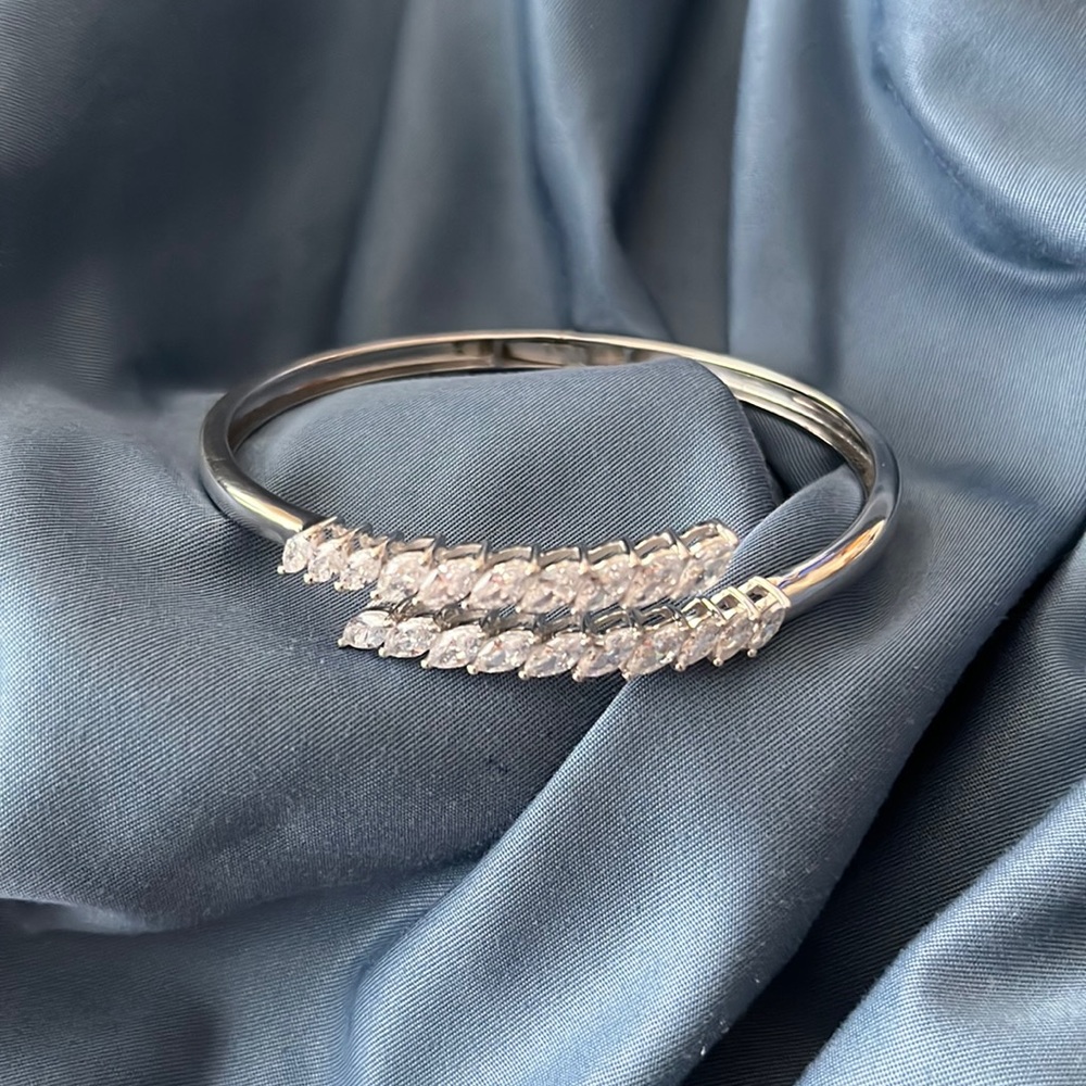 Sterling silver bangle with cubic zirconia stones 8”
